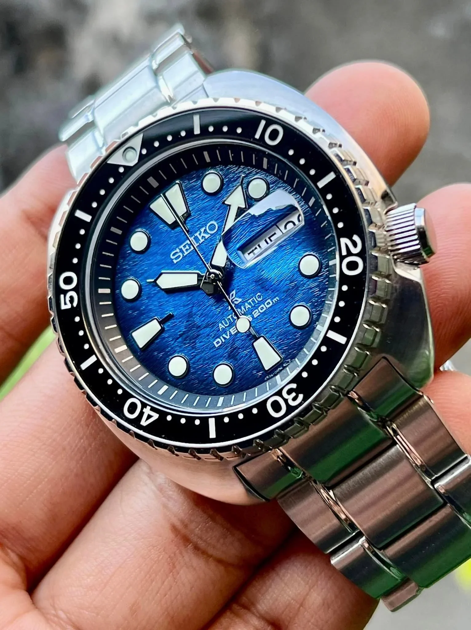 Seiko Prospex SRPE39K1 "Save The Ocean" Special Edition Men's Automatic Diver's Watch - 45mm Stainless Steel, Manta Ray Blue Dial - Image 5