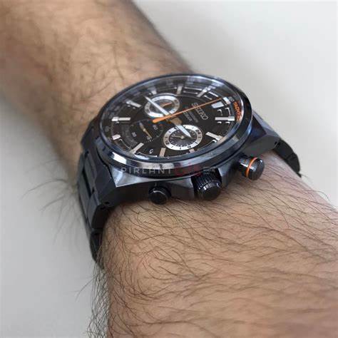 Seiko Chronograph SSB399P1 Quartz Men's Watch - Black Dial, Stainless Steel Bracelet - Image 4